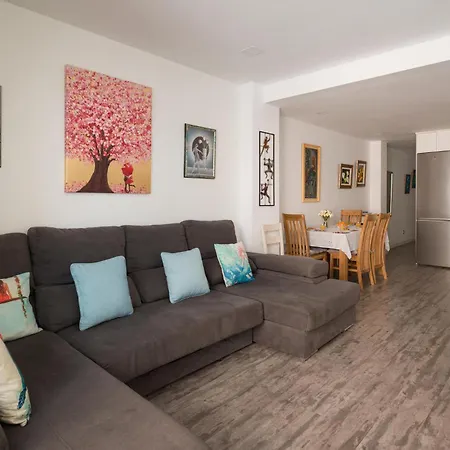 Beautiful In Palmas De Gran Apartment